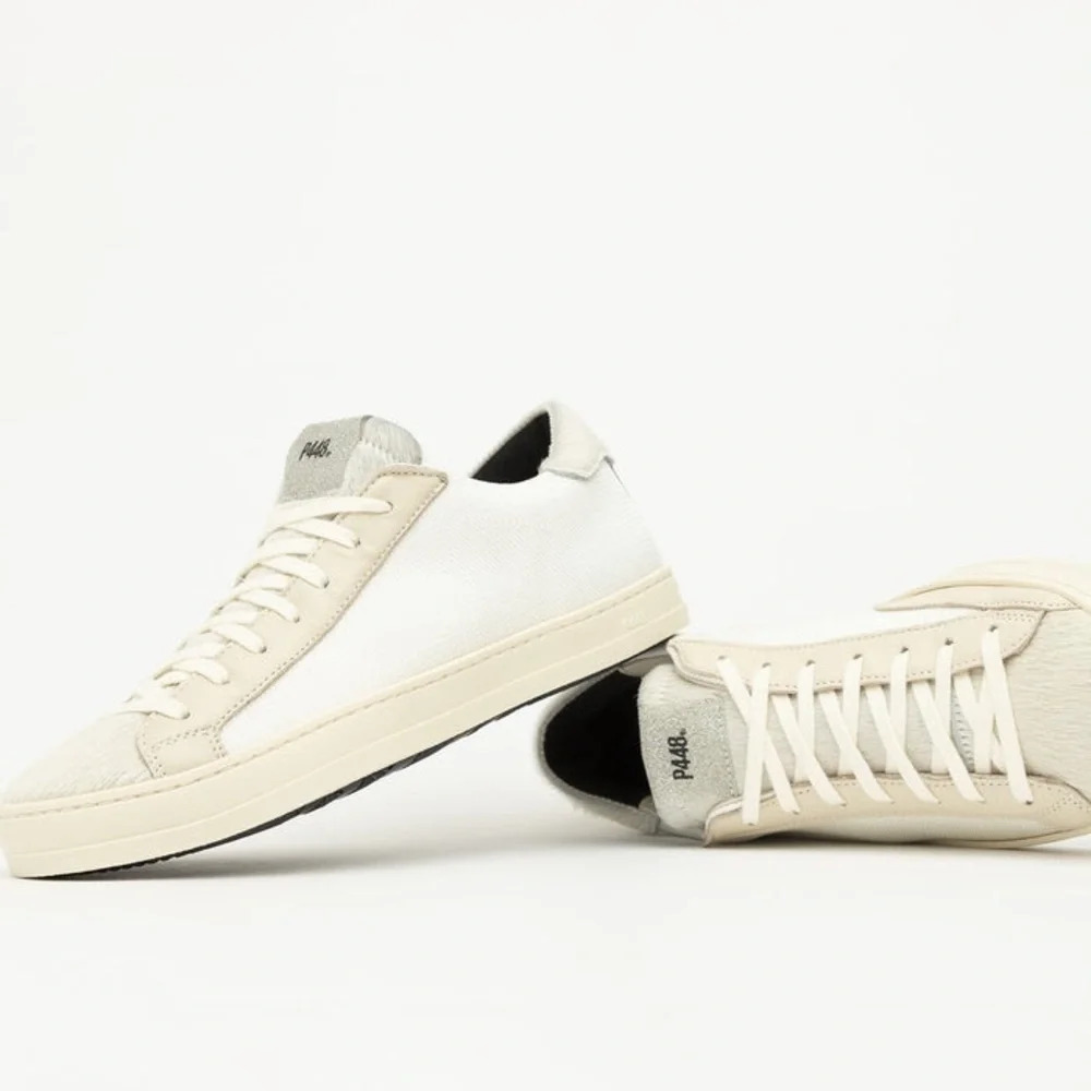 P448 Cream Low Top John Yeti Fur Lace Up Distressed‎ Sneaker